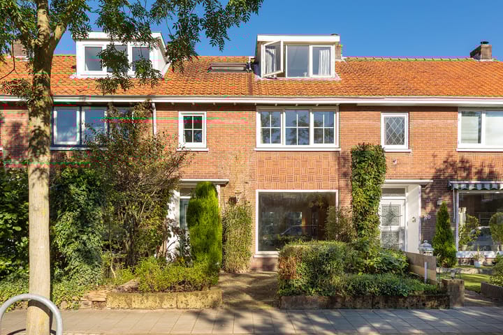 Foto 1 van Van Kretschmar van Veenlaan 22