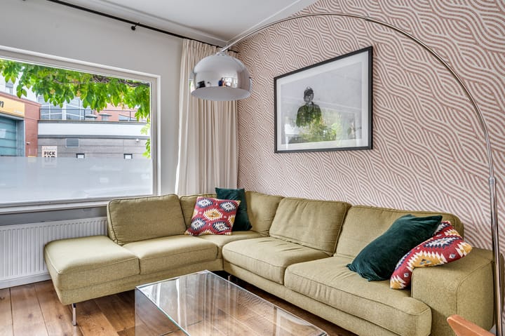 Foto 8 van Bisschop Schrijnenstraat 82