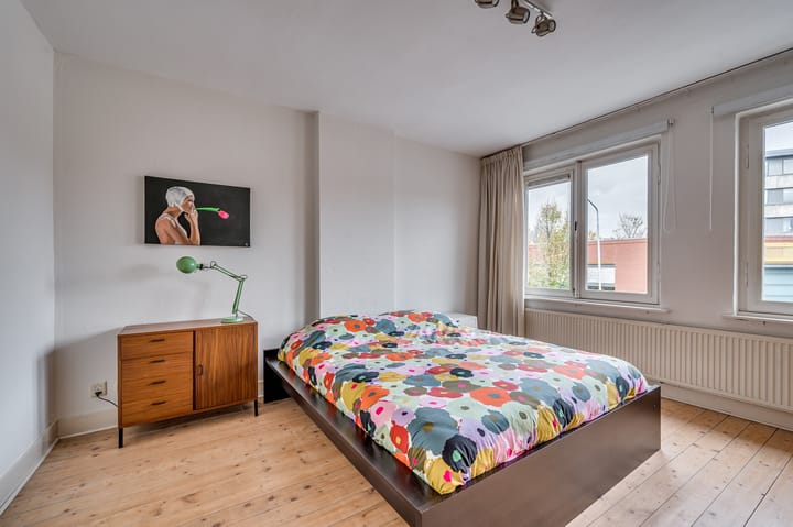 Foto 20 van Bisschop Schrijnenstraat 82