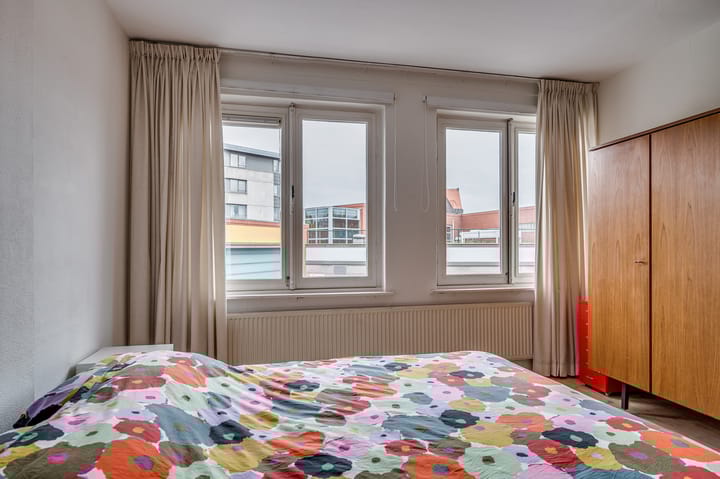 Foto 21 van Bisschop Schrijnenstraat 82