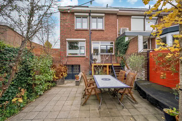 Foto 47 van Bisschop Schrijnenstraat 82