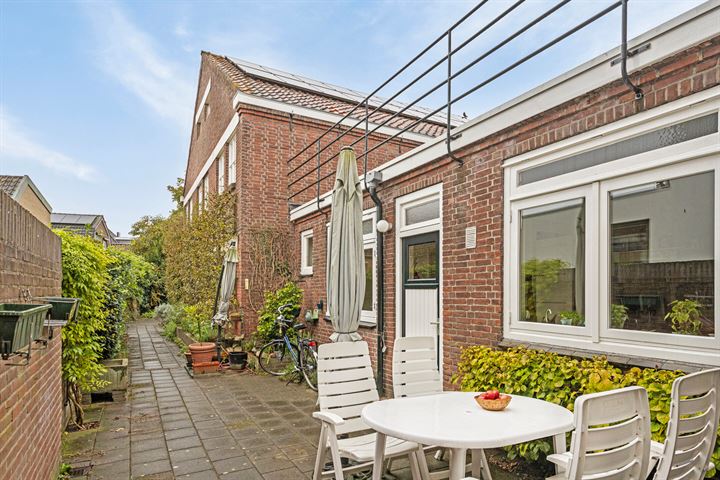 View photo 43 of Kardinaal van Rossumstraat 70