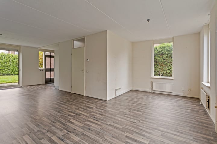 Foto 4 van Planetenstraat 9