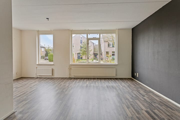 Foto 5 van Planetenstraat 9