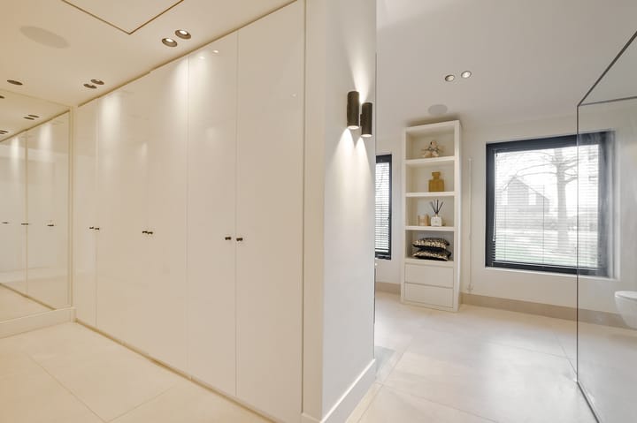 Foto 23 van Machineweg 296