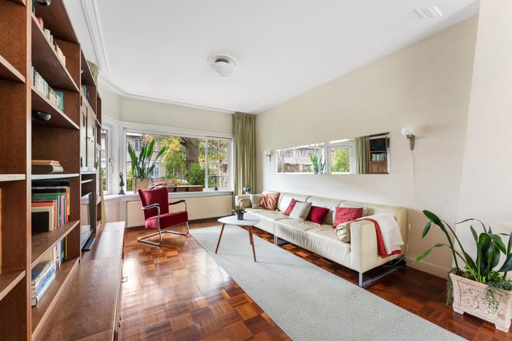 Foto 7 van Adrianalaan 181