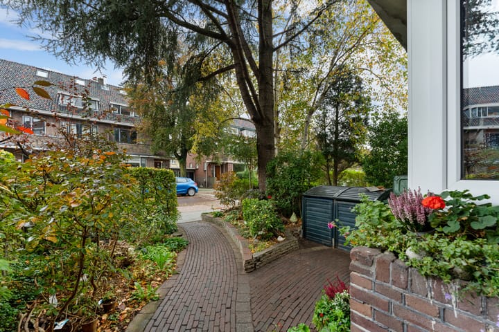 Foto 60 van Adrianalaan 181