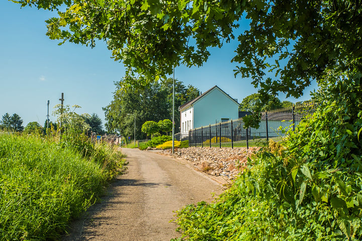 Bekijk foto 73 van Eijkskensweg 2