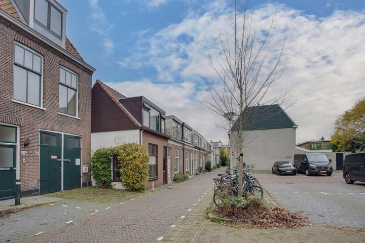 View photo 24 of Singelstraat 51-D