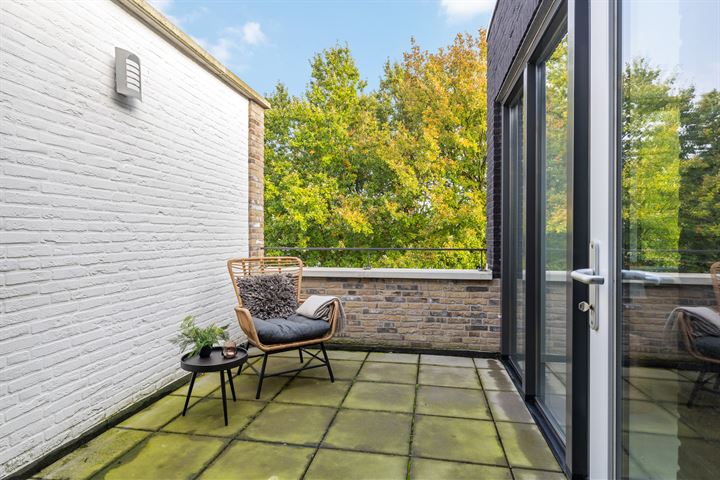 Bekijk foto 28 van Graaf Wernerstraat 62