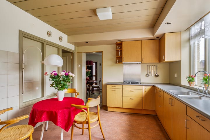 Foto 9 van van Egmondstraat 18