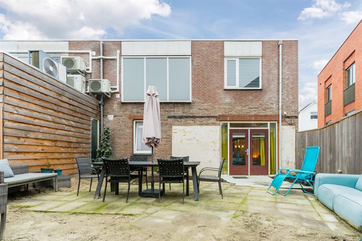 View photo 18 of Langdonkenstraat 9