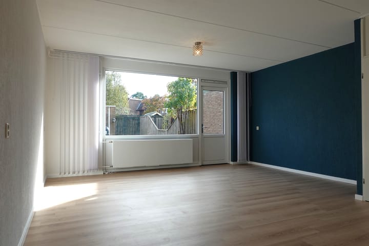 Photo 10 of Haagwindeveld 43