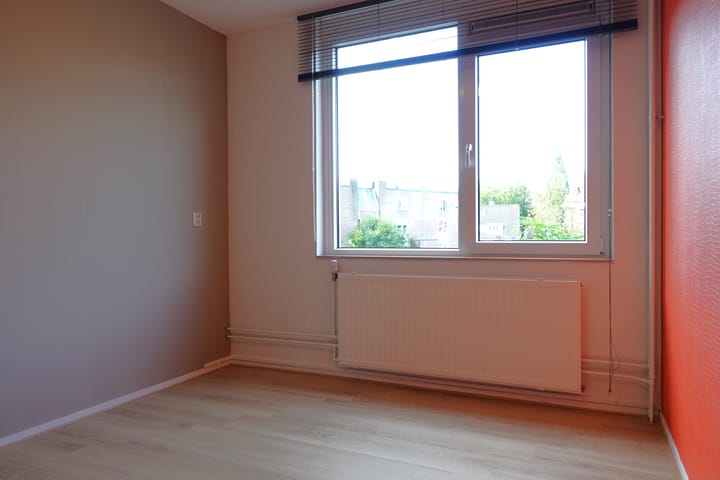Photo 25 of Haagwindeveld 43
