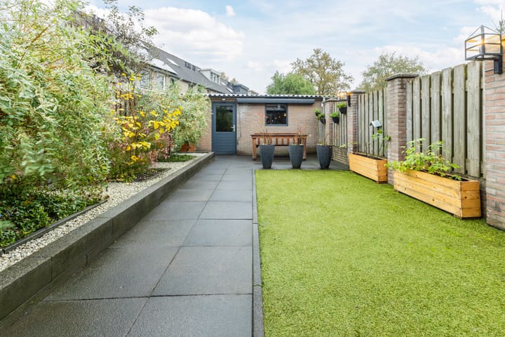 Photo 43 of Lupinestraat 17