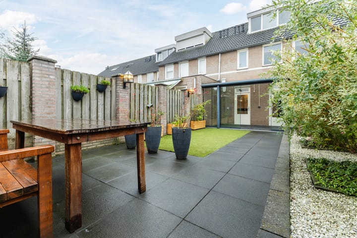 Photo 44 of Lupinestraat 17