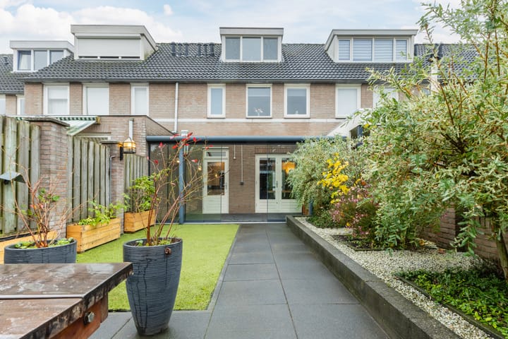 Photo 45 of Lupinestraat 17