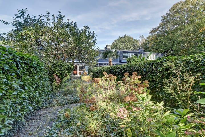 Foto 36 van Koos Vorrinkstraat 8