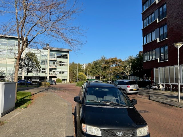 Bekijk foto 5 van Curiestraat