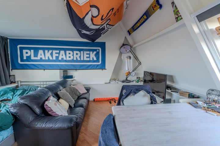 Bekijk foto 42 van Molukkenstraat 14