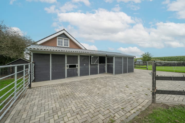 Foto 15 van Parallelweg 39