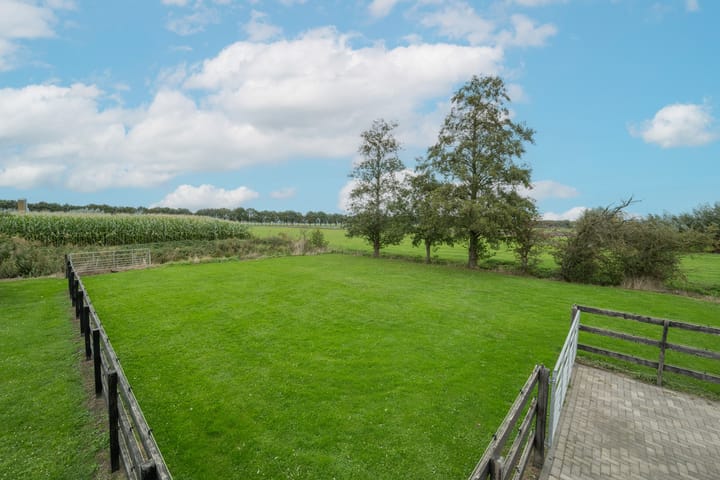 Foto 17 van Parallelweg 39