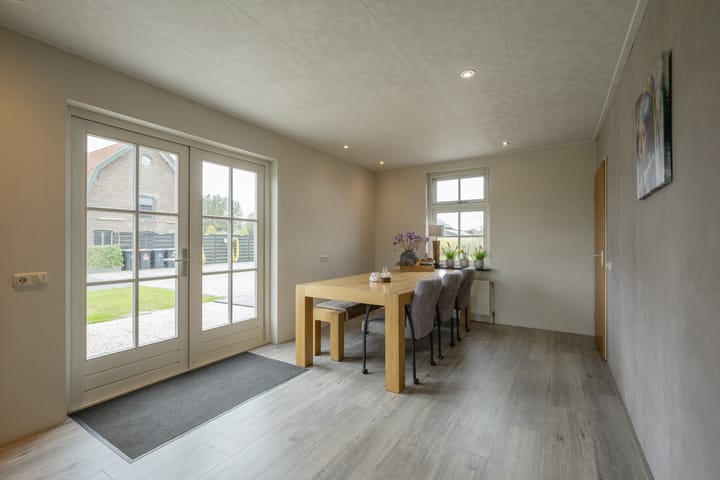 Foto 28 van Parallelweg 39