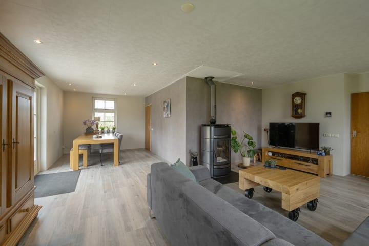 Foto 35 van Parallelweg 39