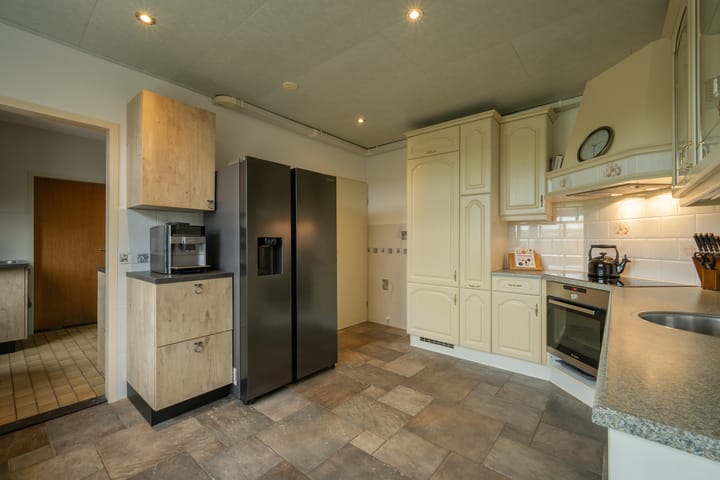 Foto 48 van Parallelweg 39