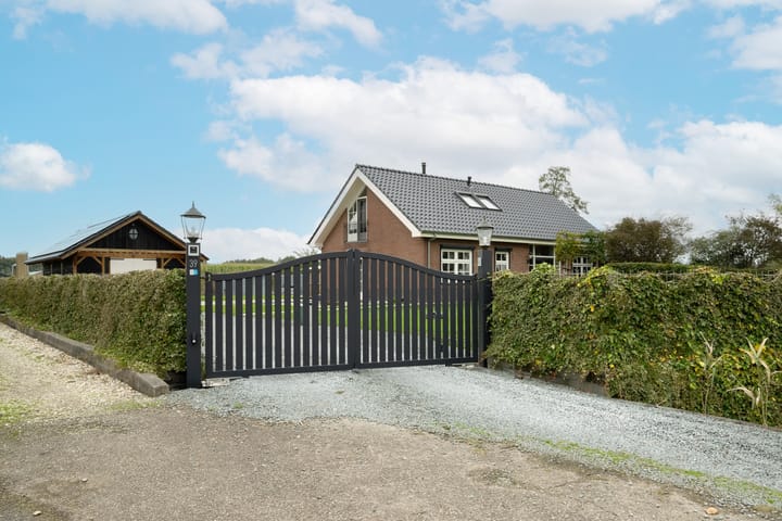 Foto 70 van Parallelweg 39