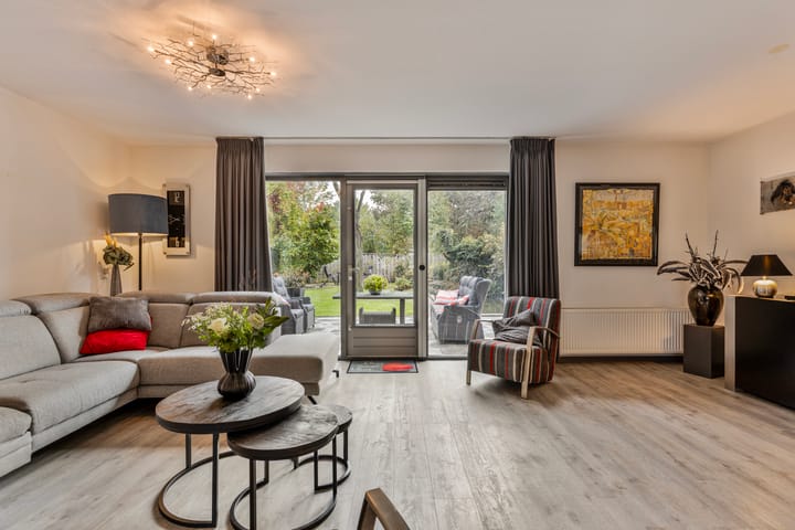 Foto 3 van Kamperfoelie 21