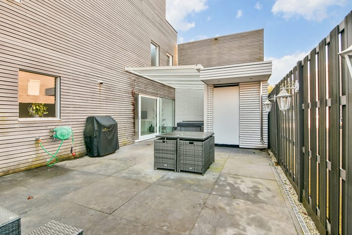 Foto 15 van De Muy 319