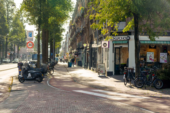 View photo 28 of Bilderdijkkade 52-H