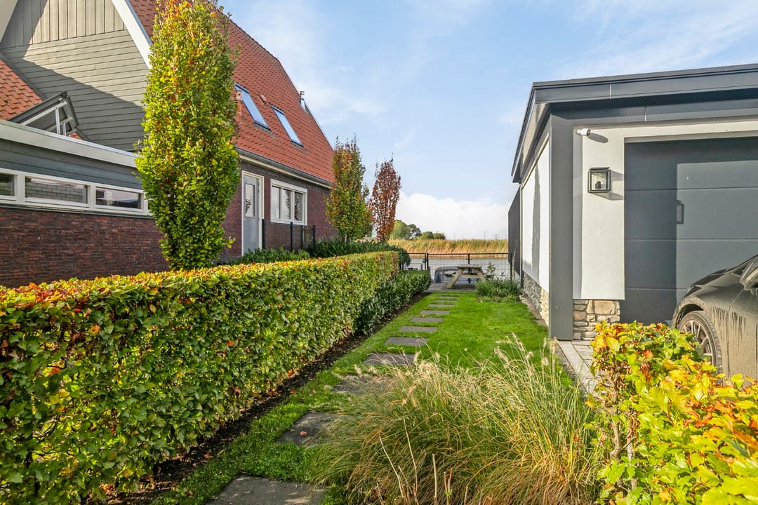 Foto 46 van Buitenwaarden 22