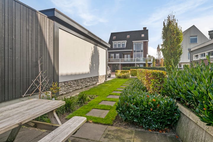 Foto 47 van Buitenwaarden 22