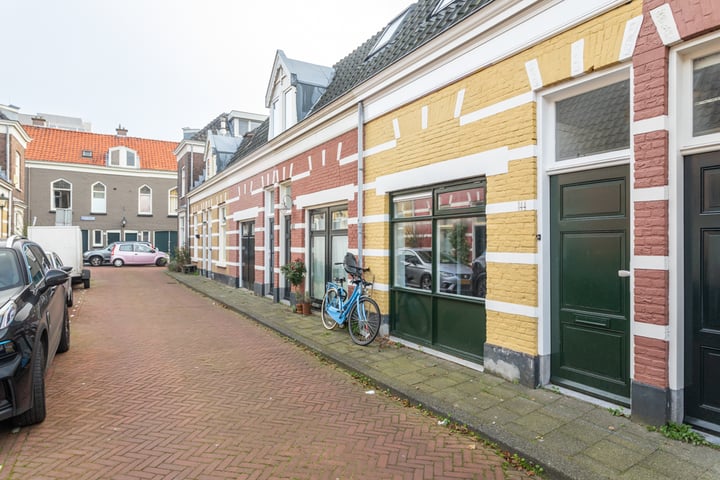 Bekijk foto 30 van Jacobastraat 144