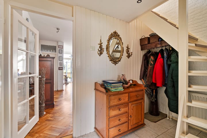 Photo 4 of Telstar 13