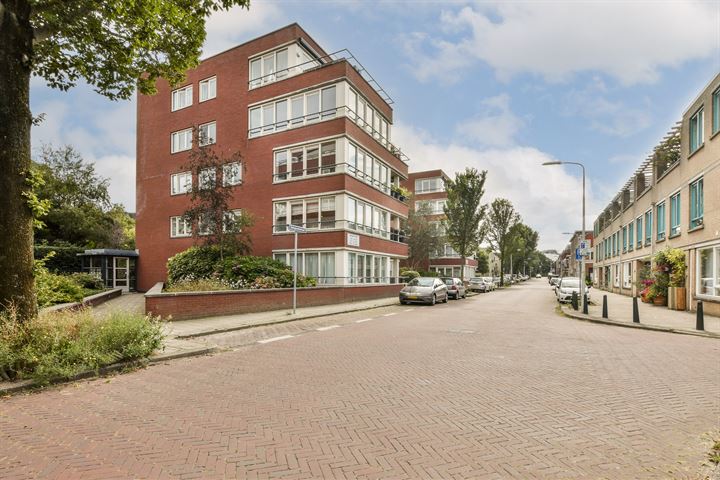 View photo 30 of Seinpoststraat 104-A