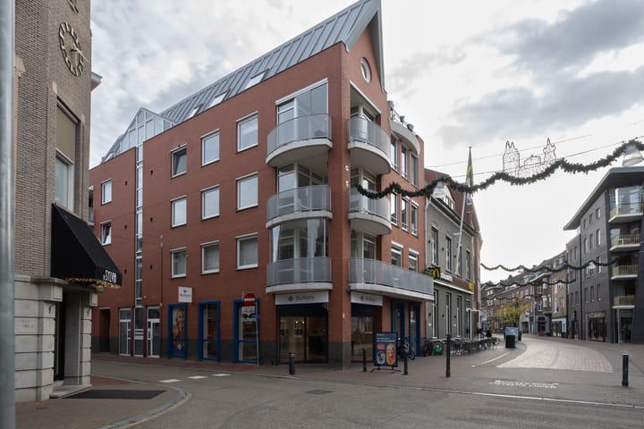 Foto 4 van Leliestraat 2-B