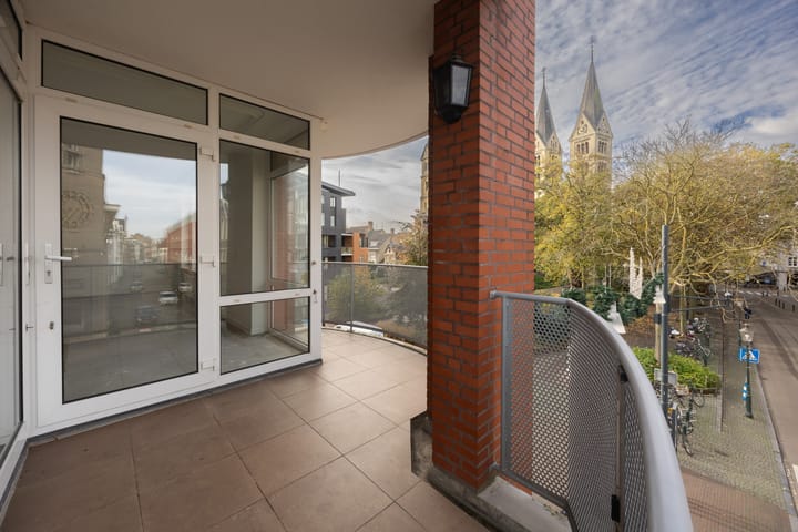 Foto 8 van Leliestraat 2-B