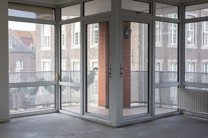 Foto 10 van Leliestraat 2-B