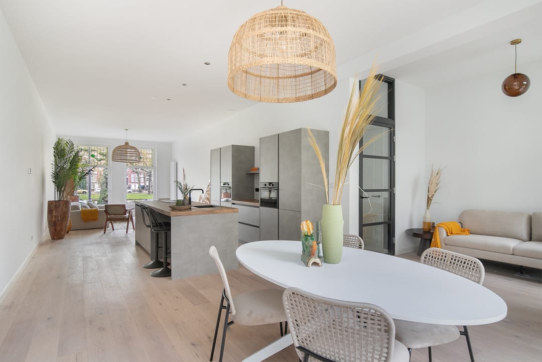 Photo 16 of Heemraadssingel 84-A