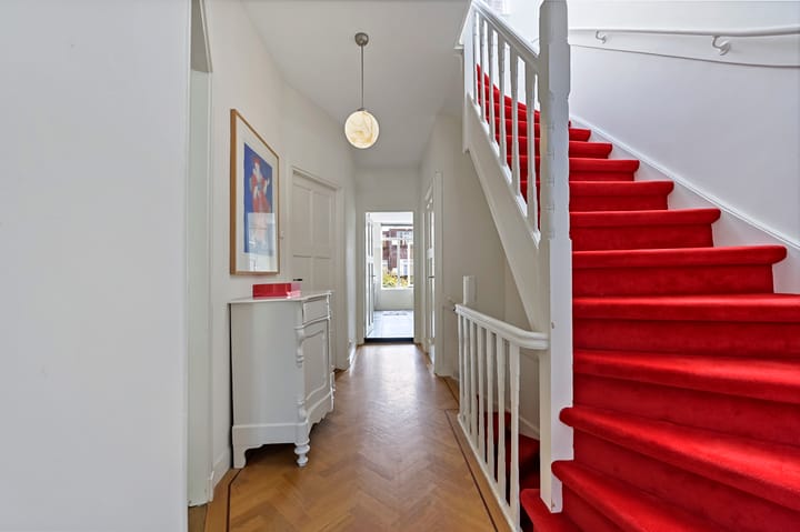 Photo 20 of Oostduinlaan 189