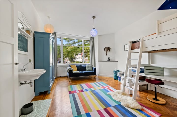 Photo 30 of Oostduinlaan 189