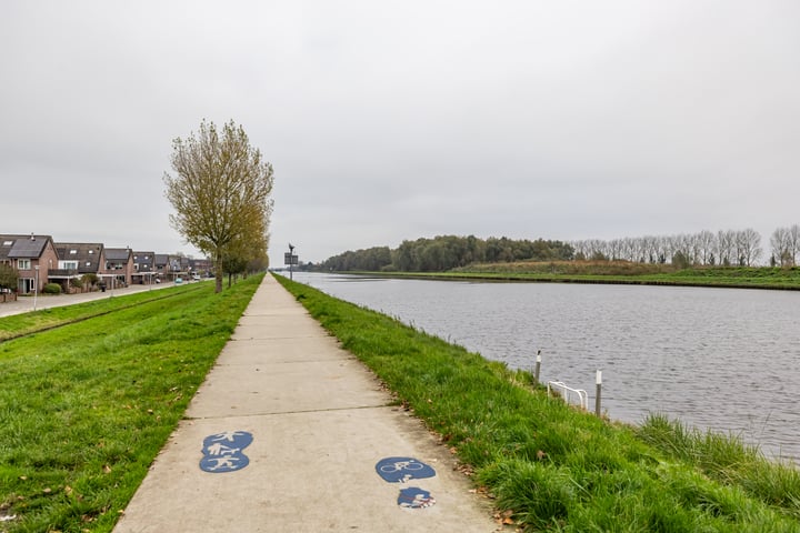 View photo 41 of De Waard 102