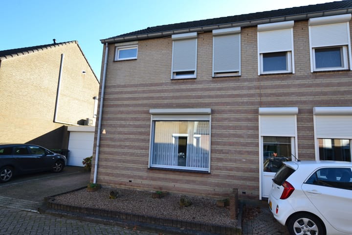 Foto 2 van Coumansstraat 5