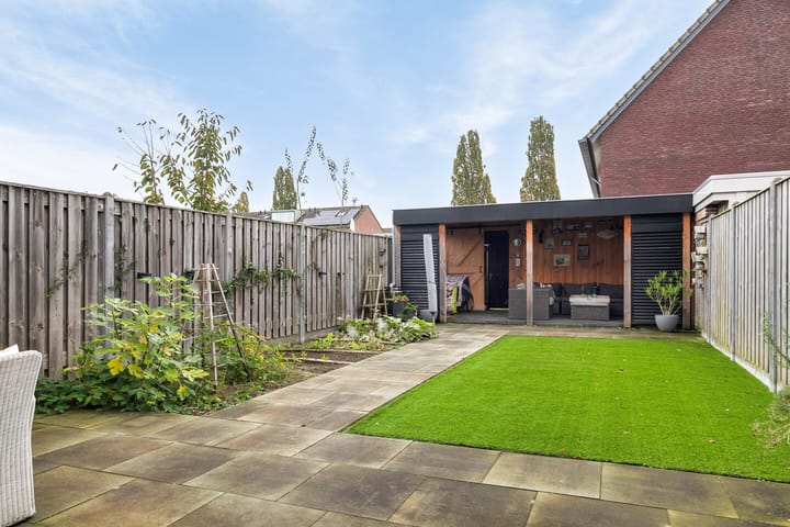 Foto 25 van Minister van Houtenstraat 12