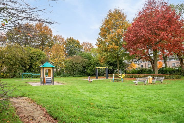 Foto 31 van Minister van Houtenstraat 12