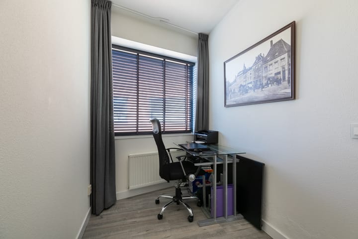 Foto 37 van Markendaalseweg 64-C19