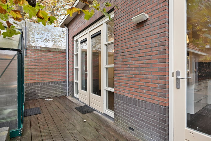 View photo 28 of Adriaan Dorsmanstraat 2